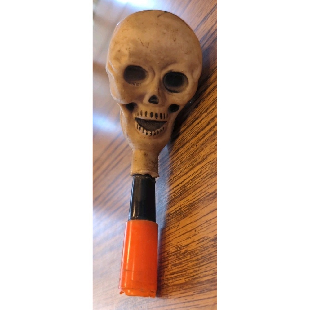 Fun World Skull Halloween Squeak Horn 60's Vintage‎ READ!